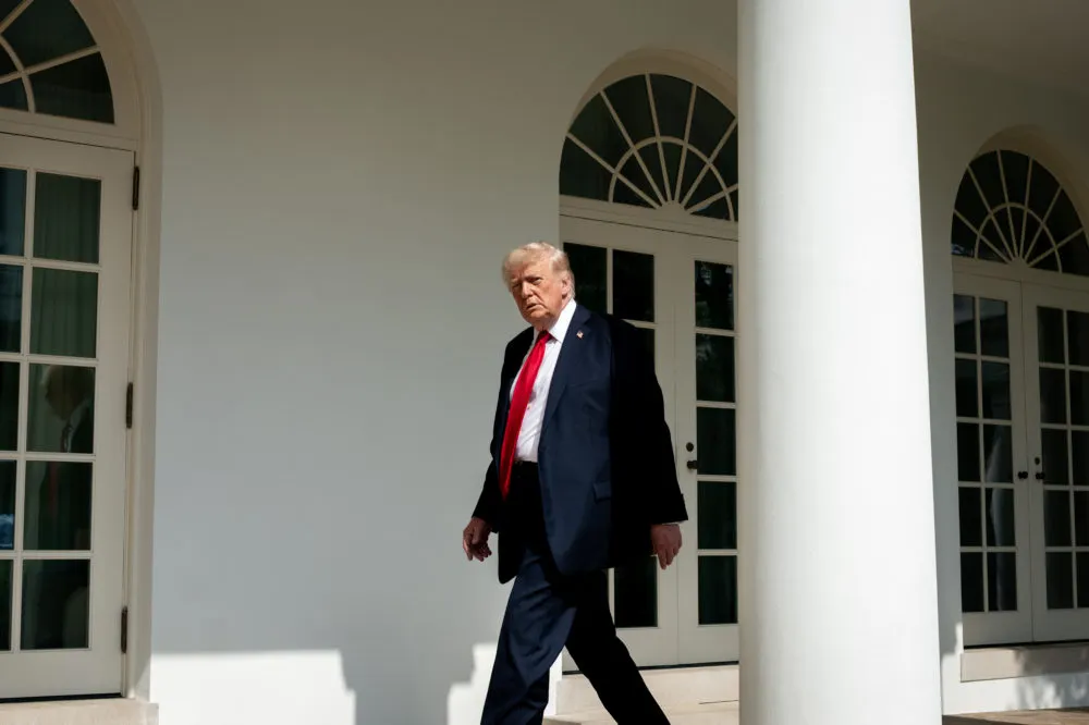 Trump eleva aranceles a productos canadienses al 35% a partir del 1 de agosto