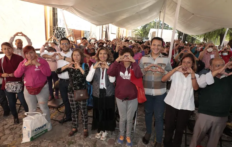 bienestar-entrega-de-producto-lacteo-puebla
