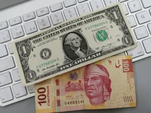 Dólar avanza; está en 19.63 pesos a la venta