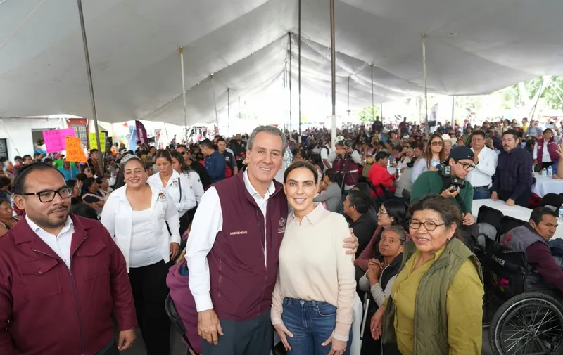 Favorece Pepe Chedraui a familias de San Francisco Totimehuacan con acciones de seguridad y obra pública