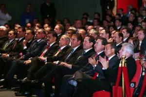 RMV asiste a quinto informe de Rodrigo Medina en Nuevo León