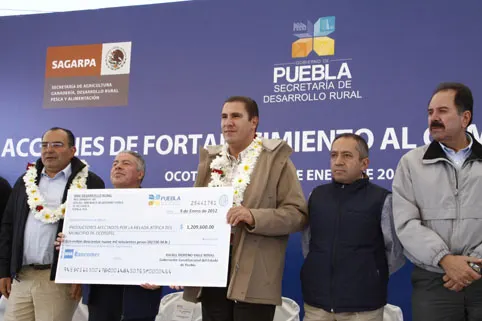 Impulsa gobierno de Puebla actividad acuícola