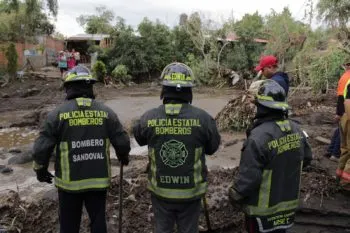 Gobierno de Atlixco atiende a familias afectadas por tromba en San Jerónimo Coyula