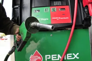 SHCP baja subsidios a diésel y gasolinas