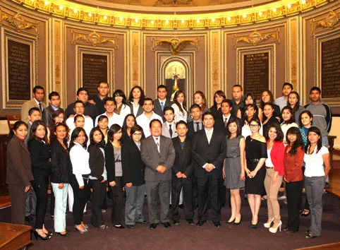 Indispensable que jóvenes conozcan cómo diputados laboran: López Campos