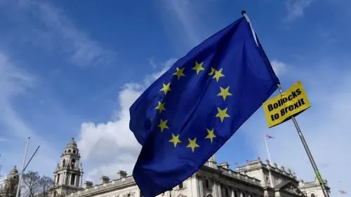 Mercados subestiman el riesgo de un Brexit sin acuerdo: Banco Central Europeo
