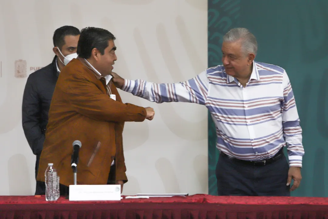 Sorprende a autoridades portazo a evento de AMLO en Huauchinango