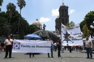 Comunidad LGBT solicita al Congreso que legisle el matrimonio igualitario?