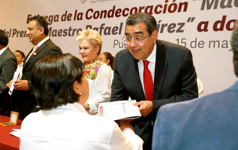 cespedes-peregrina-dia-del-maestro