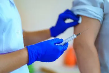 Detectan cinco nuevos casos de sarampión en CDMX; autoridades refuerzan vacunación