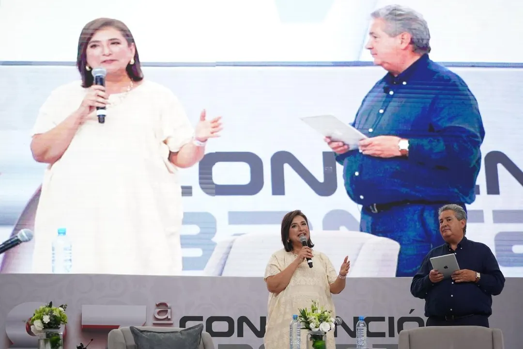 Xochitl Galvez Convencion Bancaria