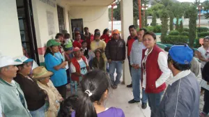 Establece Arely Ávila compromisos en salud a mujeres de Ciudad Serdán