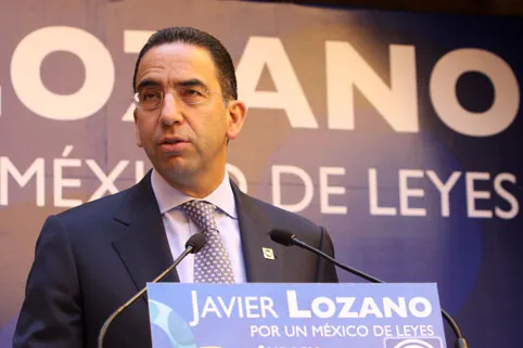 Javier Lozano califica de ”abusivos” a líderes sindicales