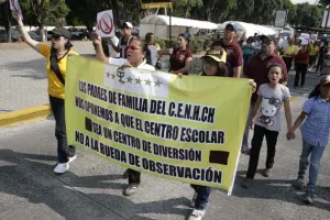 Crece en redes oposición a rueda en el CENHCH