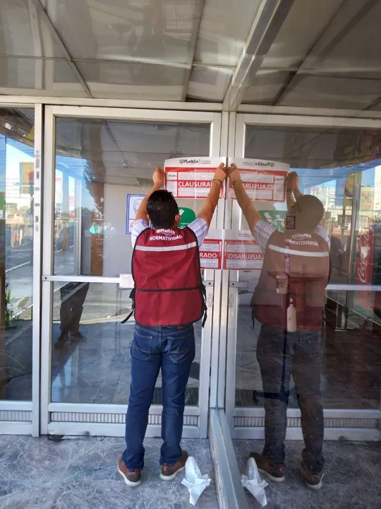 Normatividad municipal clausura ocho establecimientos por falta de documentación 