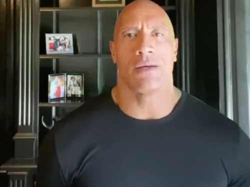 ‘¡Dónde estás?’; The Rock cuestiona a Trump por caso George Floyd