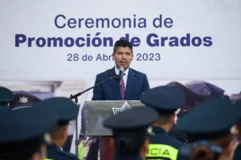 Alcalde de Puebla preside la ceremonia de promoción de grado de elementos de Seguridad Ciudadana