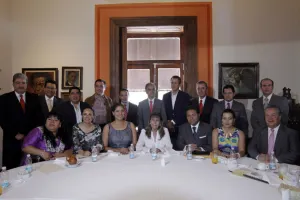 Bancada del PRI continúa con reuniones con delegados federales