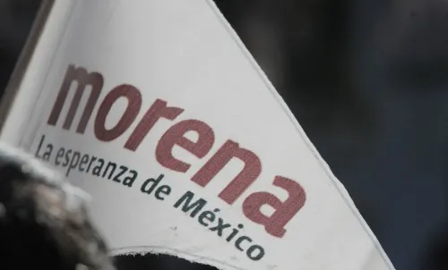 Sumar y no dividirse, pide Morena a sus representantes en Puebla