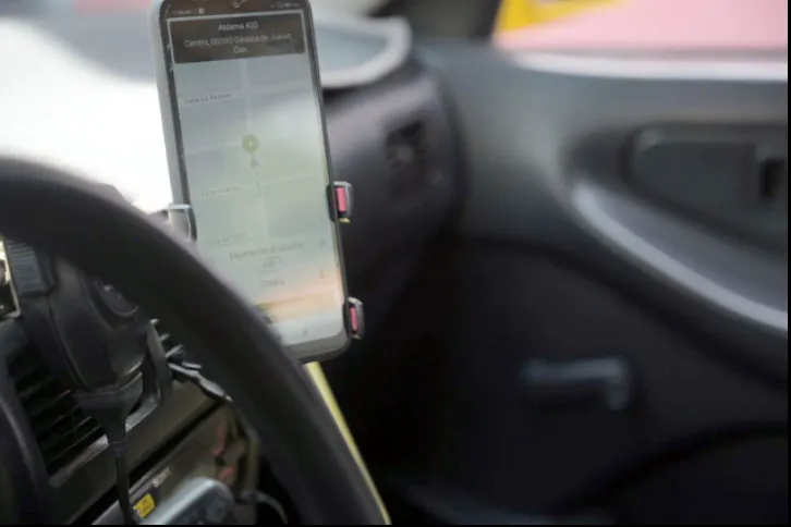 Repartidores de Beat, DiDi, Uber y Rappi ya podrán tener seguro social