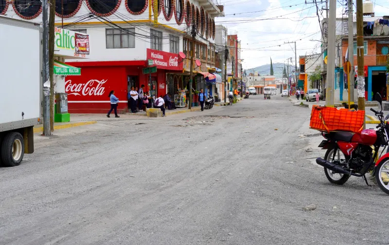 Gobierno de Texmelucan inicia rehabilitación de 1.4 km de red de drenaje sanitario en carretera de San Juan Tuxco