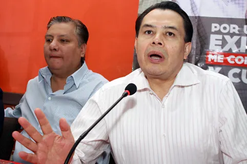 Perredistas oficializan su apoyo a Peña Nieto