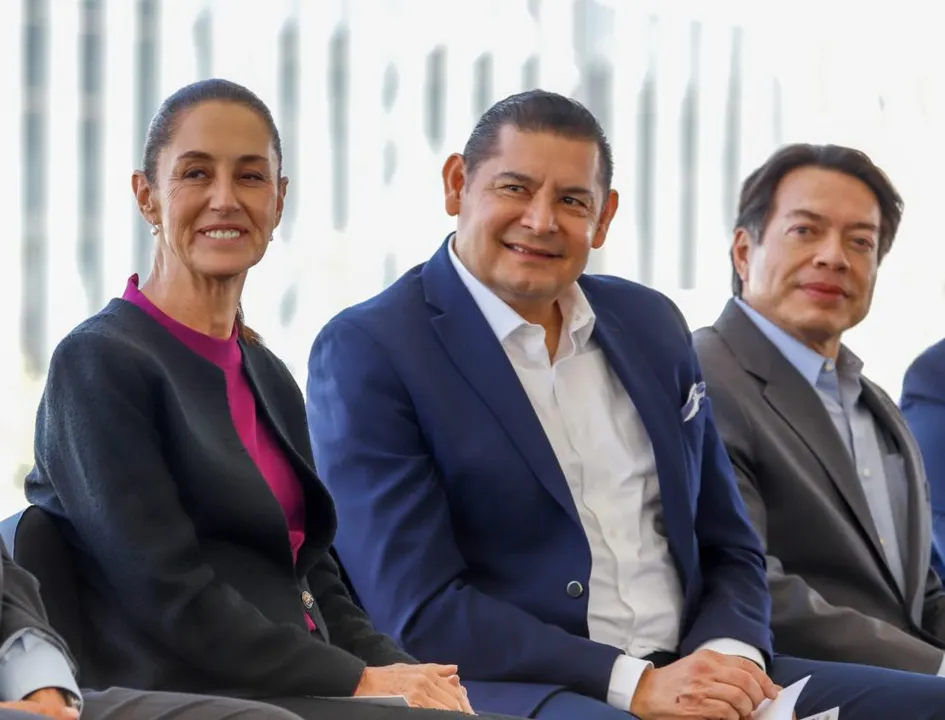 Claudia Sheinbaum y Alejandro Armenta, presidenta de México y gobernador electo de Puebla , respectivamente
