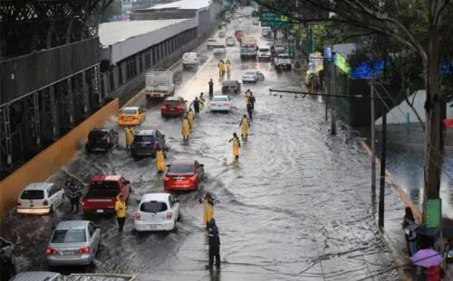 Activan Alerta Amarilla por lluvia en ocho delegaciones de la CDMX