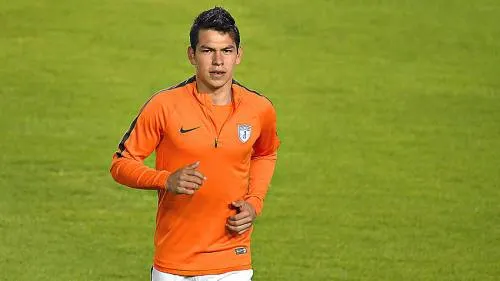 Benfica también quiere los servicios del Chucky Lozano