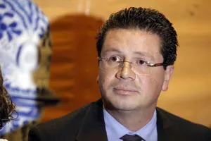 Analizan aplicar el Hoy no Circula en Puebla: Lorenzini