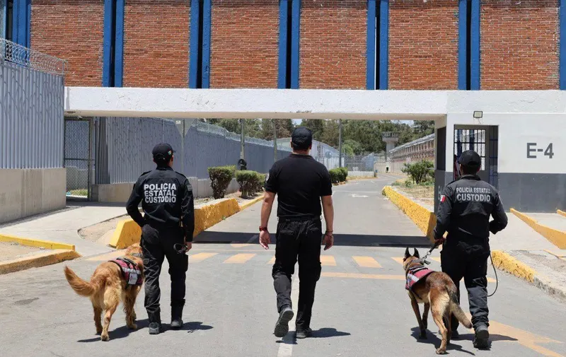 policias-estatales-custodios-ssp-pue
