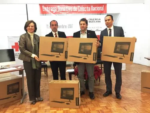 Fundación Carlos Slim entrega equipo de cómputo a Cruz Roja Puebla