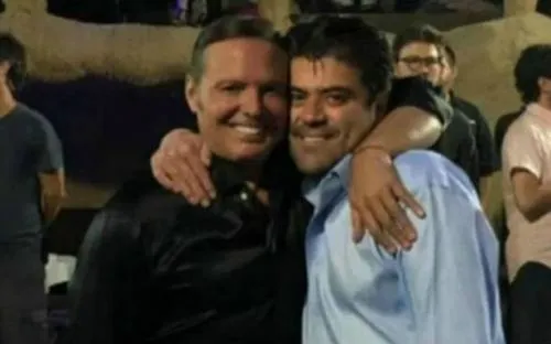 Con abrazo y beso, Luis Miguel y El Burro Van Rankin se reencuentran