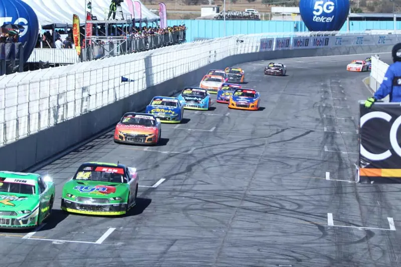 ayto-pue-nascar-mexico-series