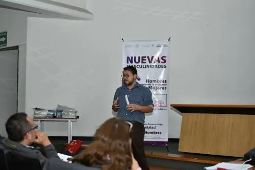 Continúa sensibilización en nuevas masculinidades en universidades y transporte público