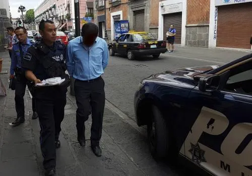 Con operación encubierta capturan a servidor público por corrupción