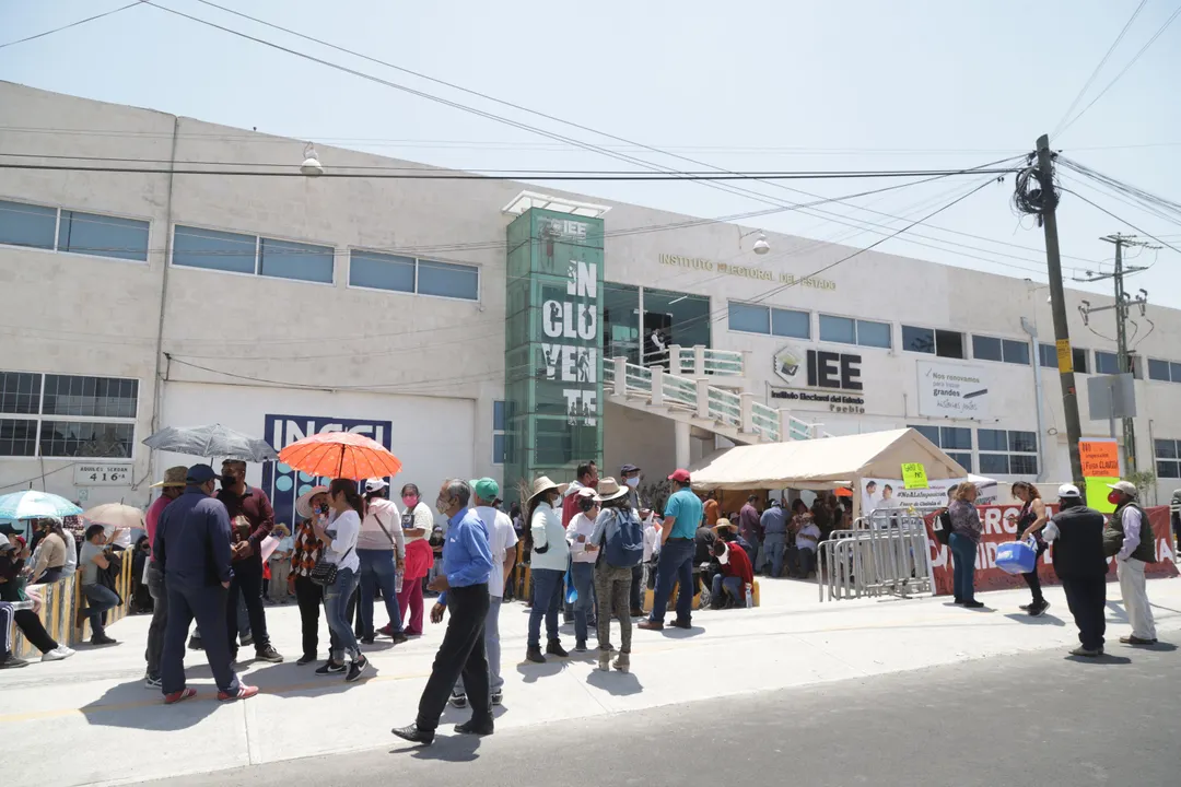 El IEE en tres años pasó de defraudador electoral a hacer el ridículo