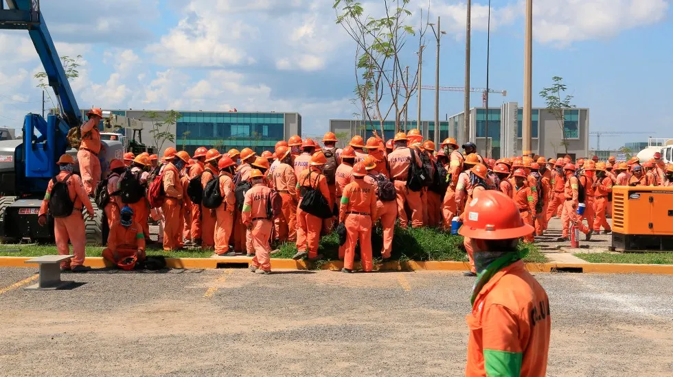 ICA Fluor llama a trabajadores a retomar labores en Dos Bocas