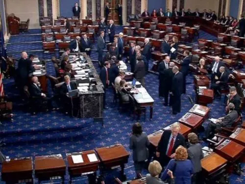 Congreso aprueba ley para abrir gobierno en Estados Unidos