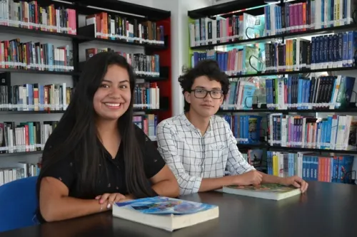 Destacan en ciencia estudiantes del Bachillerato Internacional 5 de Mayo de la BUAP