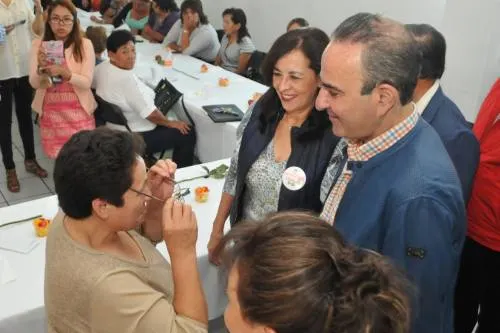 Celebra PRI Puebla a las jefas de familia