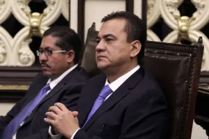 Mario Rincón no ha informado si deja o permanece en el Congreso