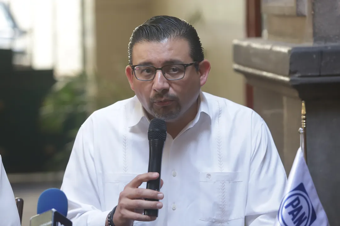 Eduardo Alcántara prepara un movimiento disidente dentro del PAN