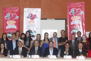 Presentan medios campaña Que Puebla no Tenga Frío 2015