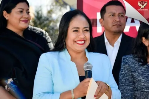 Lupita Daniel, entrega y arranca obras de impacto social en Cuautlancingo