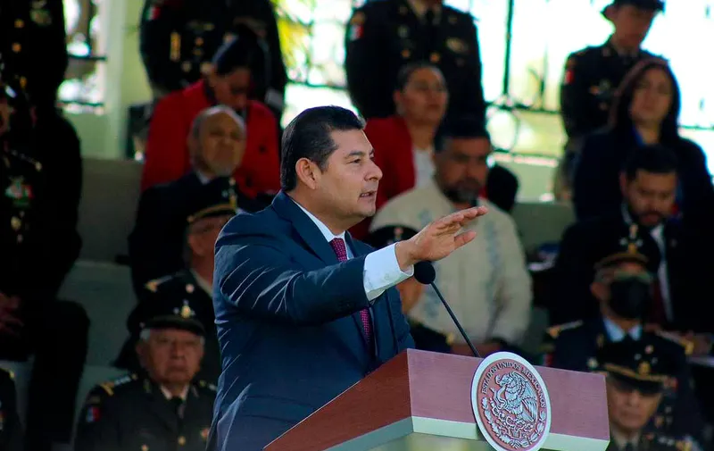 alejandro-armenta-dia-de-la-bandera