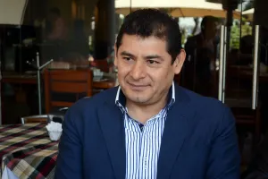 Presenta Armenta denuncia por guerra sucia en su contra