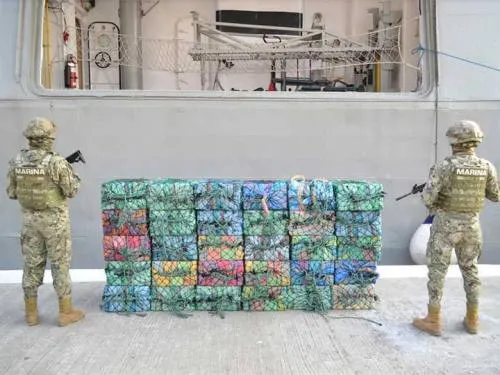 Casi una tonelada de cocaína asegura la Semar en Acapulco