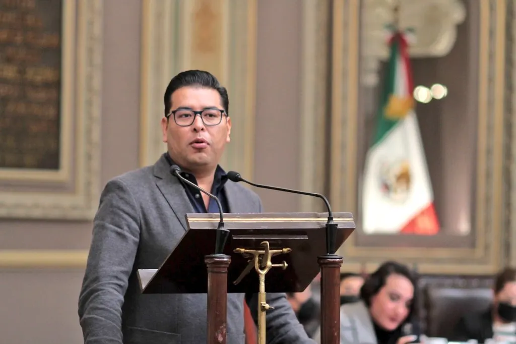Néstor Camarillo
