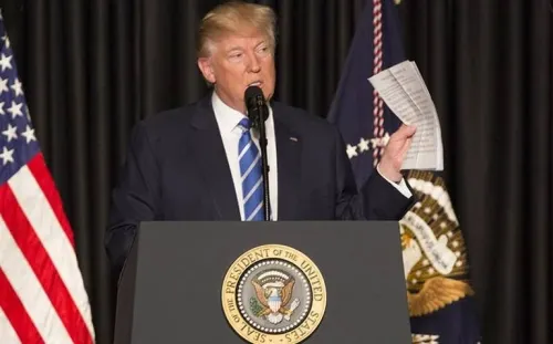 Trump amplía un año el estado de emergencia en la frontera con México